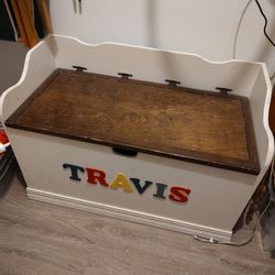 Kids Toy Chest   Changeable name