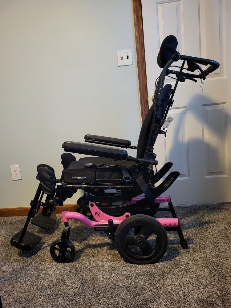 Wheelchair with Tilt 