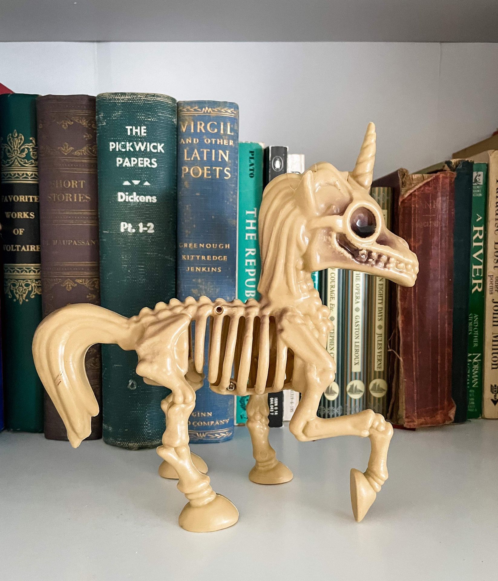 Halloween Unicorn skeleton decoration