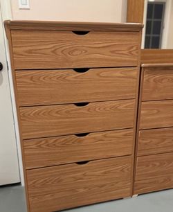 Five Drawers Dresser