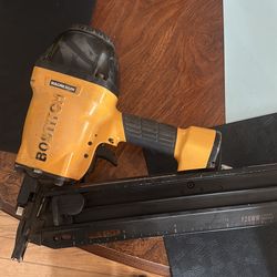 Nail gun Bostitch