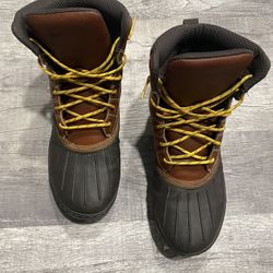 Nike ACG Brown winter boots size 13