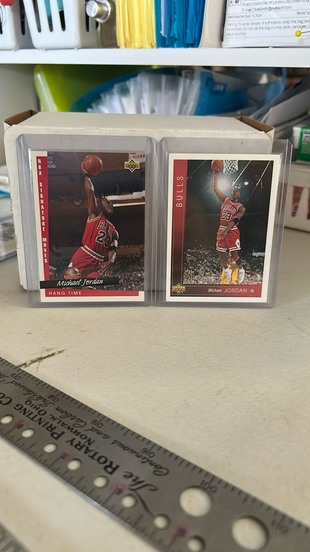 0912 Michael Jordan Basketball Cards(2)