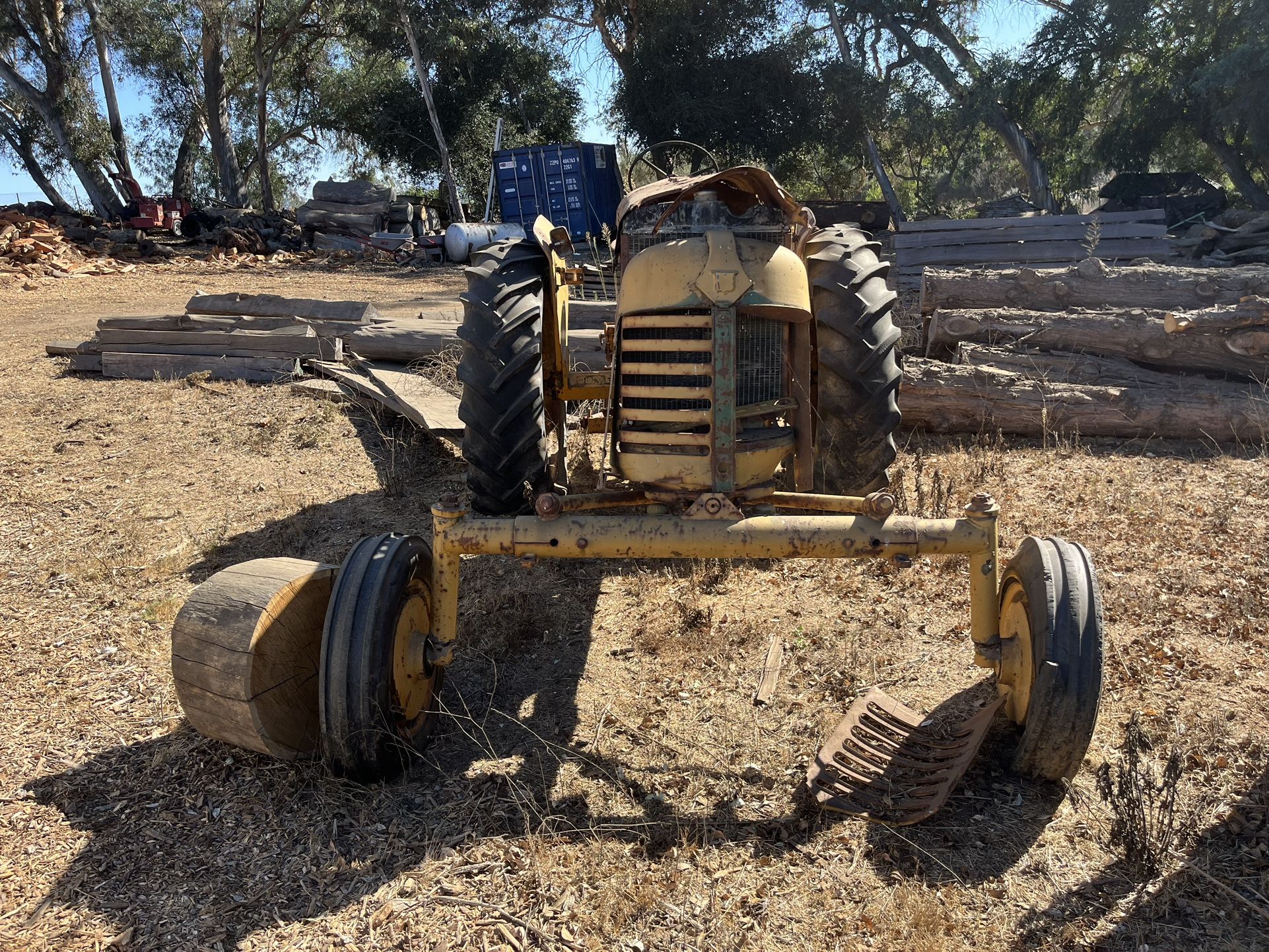 Tractor