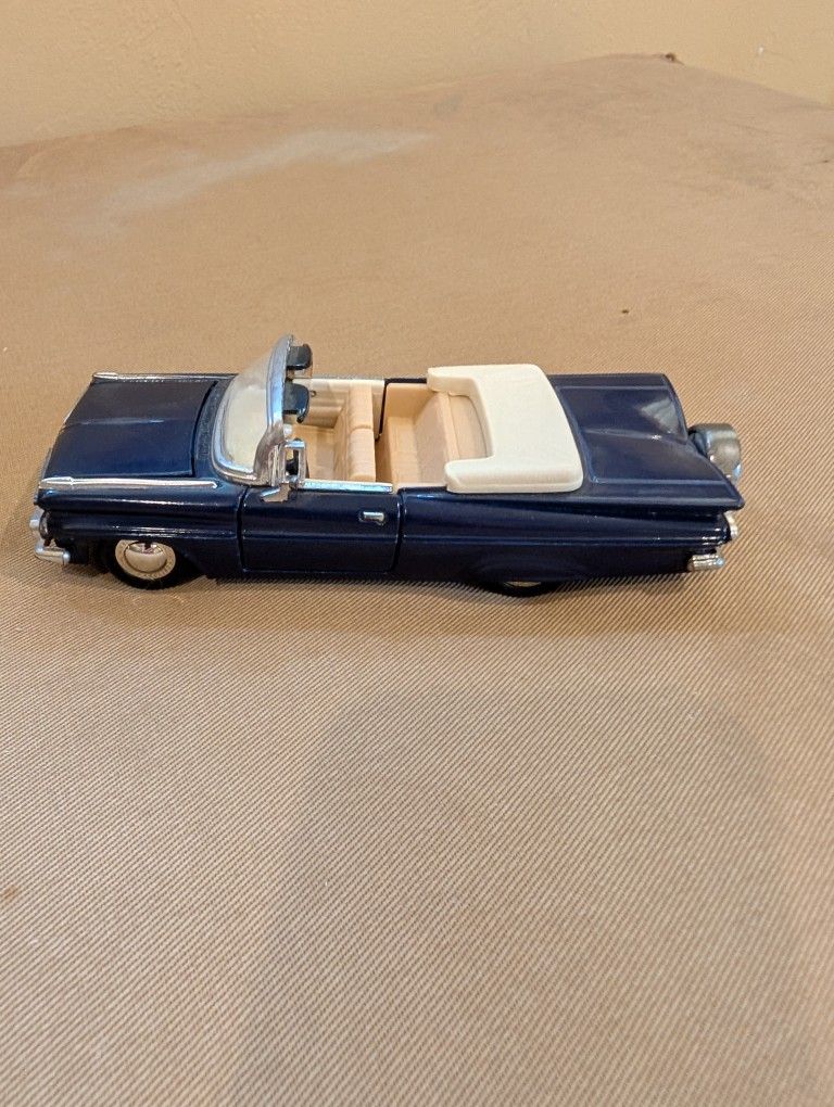 1959 Chevy Impala Convertible Diecast Model 