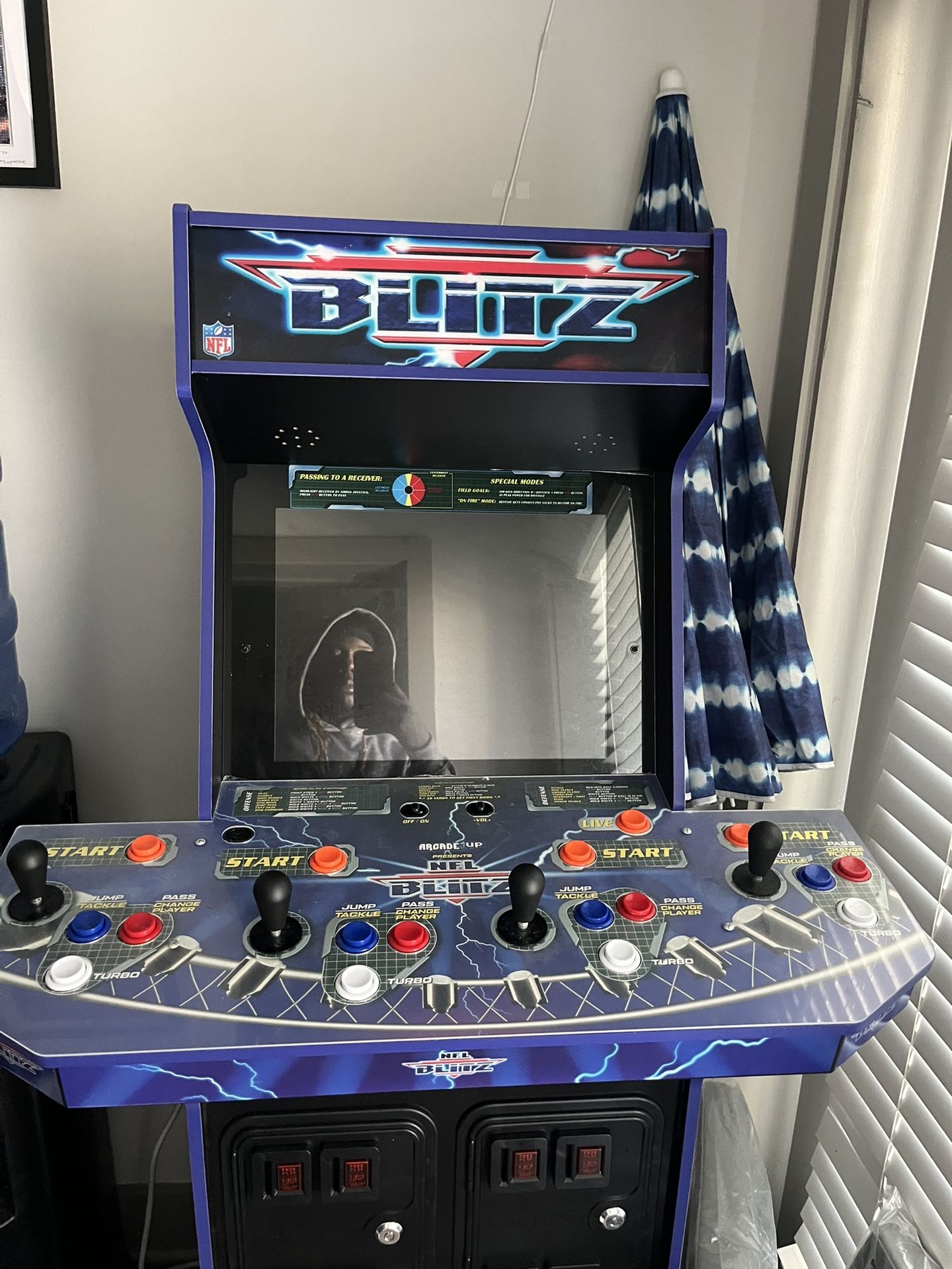 NFL Blitz With Different Years Modes