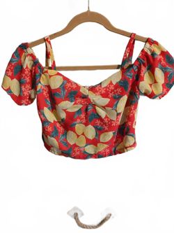Top Love & Piece Lemon Print Crop top juniors large