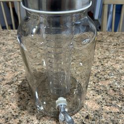 Water dispenser for Parties