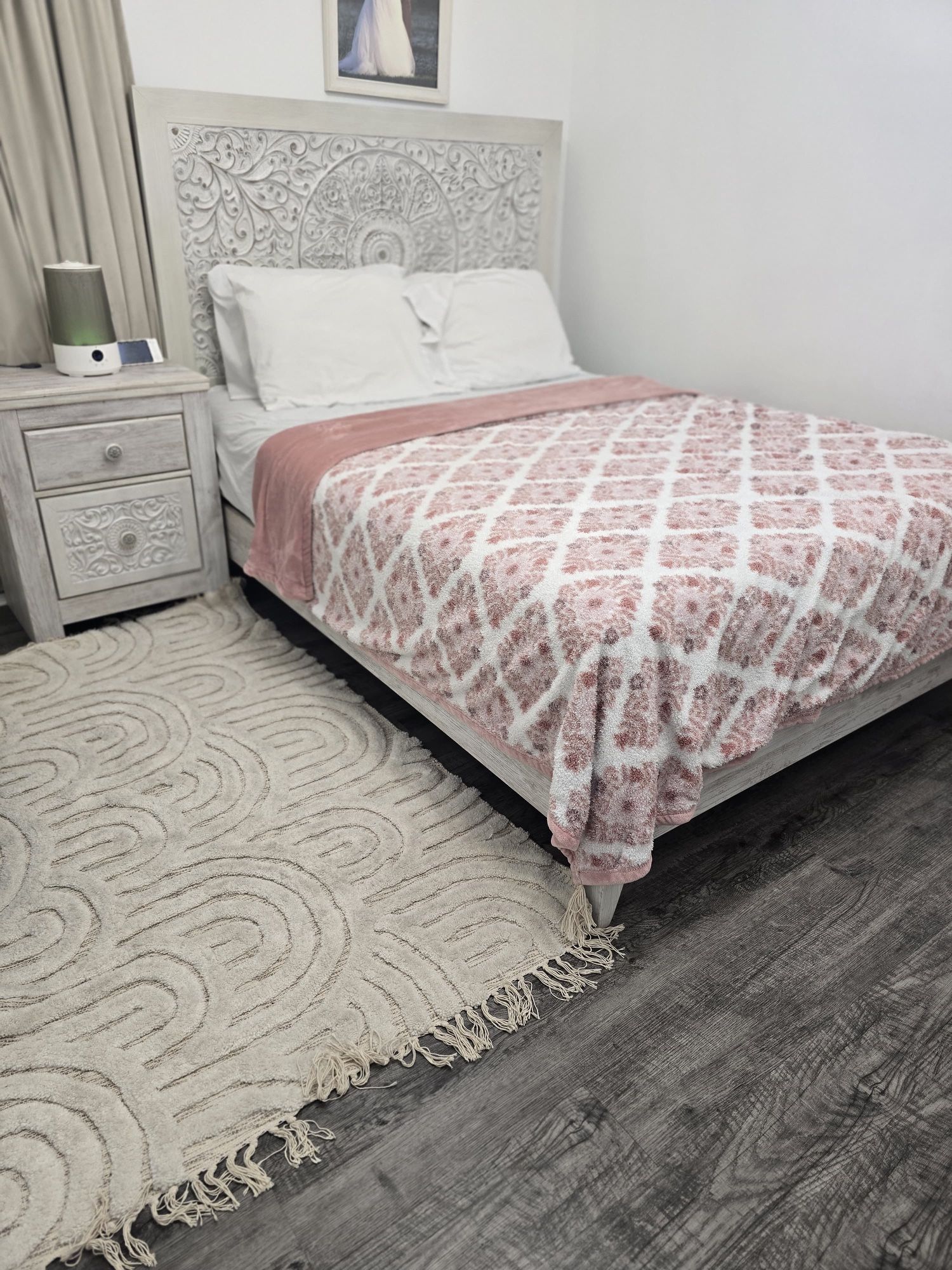 Queen Bedroom