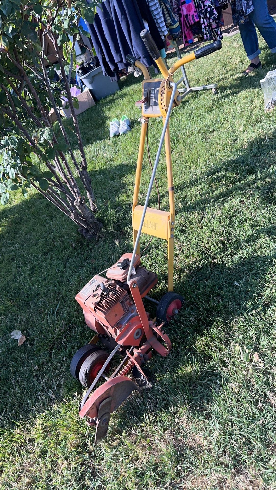 McLane Edger for Sale in Kingsburg, CA OfferUp