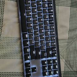 Logitech Master Series
MX Mechanical
Wireless Illuminated backlight Performance Keyboard