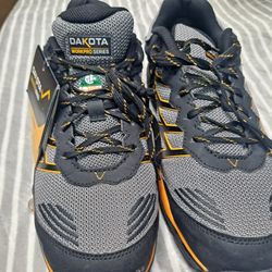 DAKOTA WORKPROSERIES. STEELTOE. SIZE 9