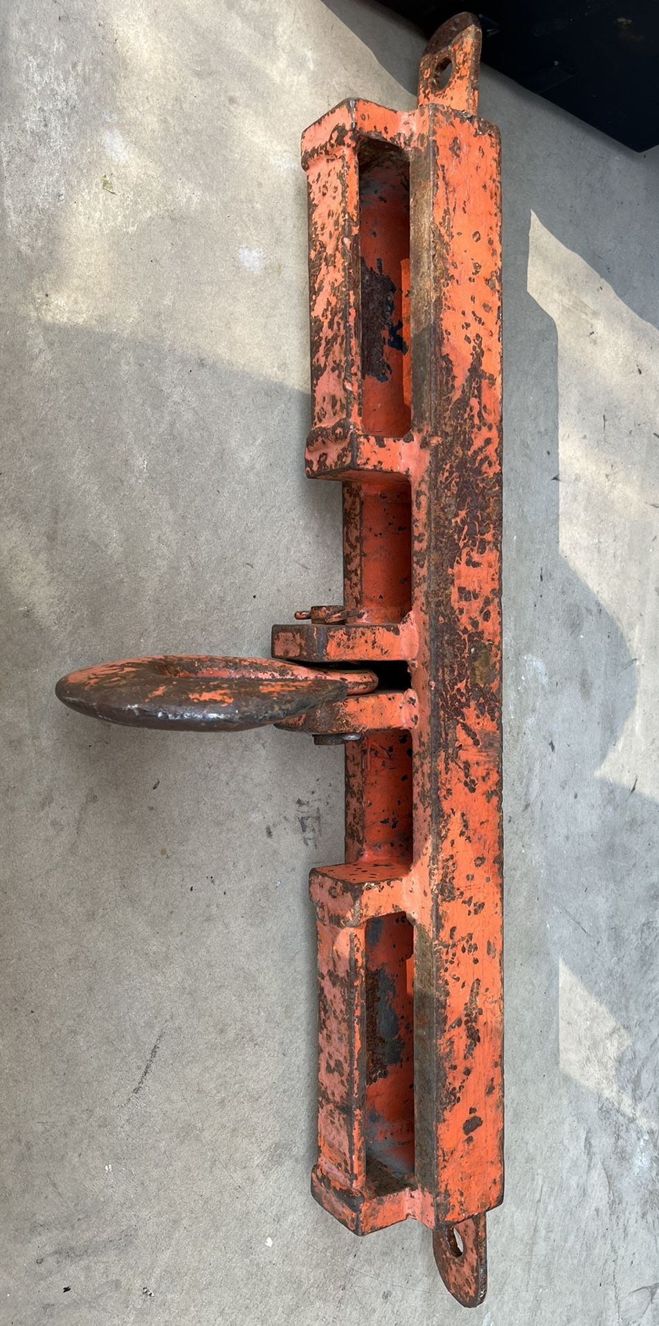 Forklift Hoist Attachment