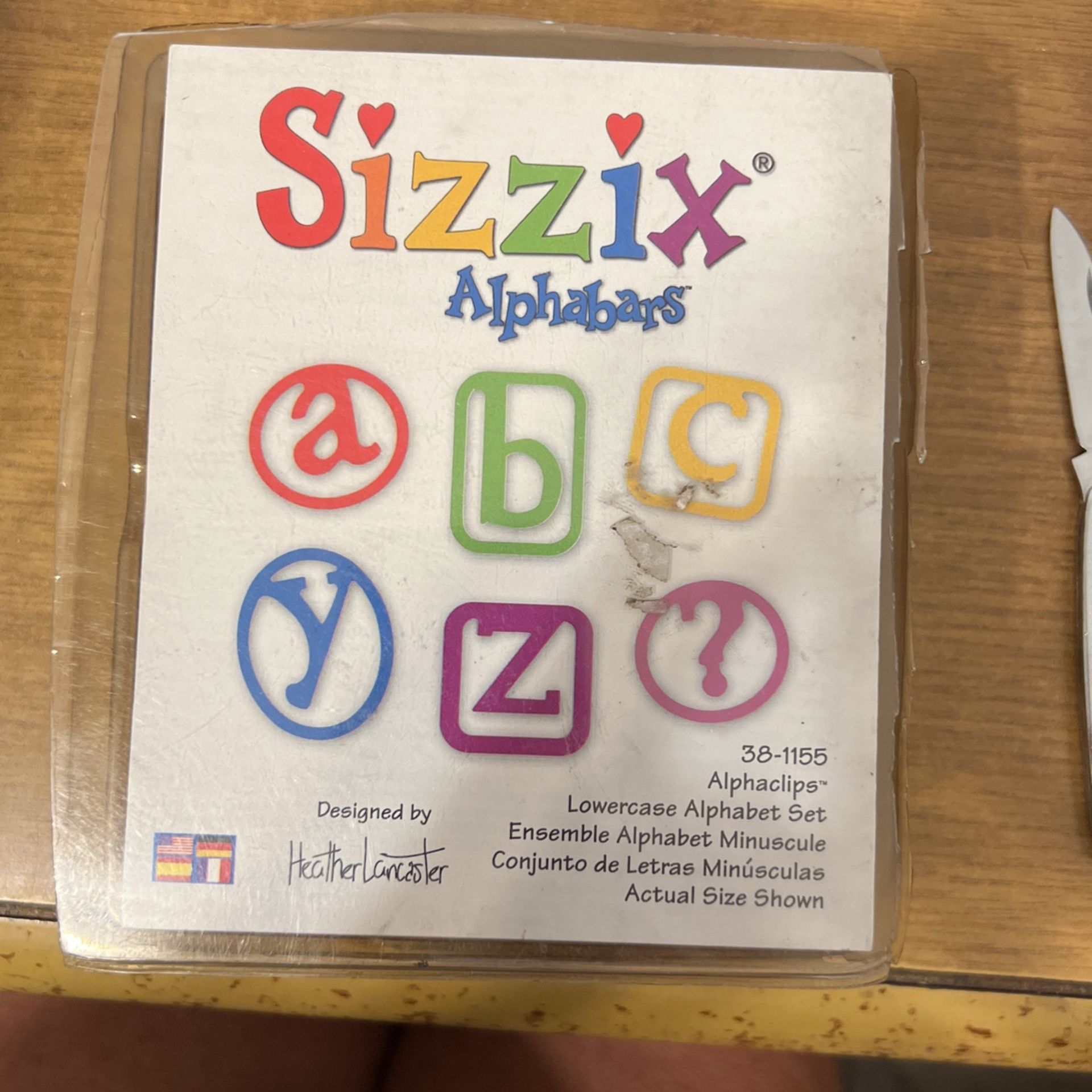 Sizzix Alphabars Die Set- Alphaclips Lowercase