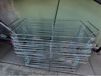 Buffet stands
