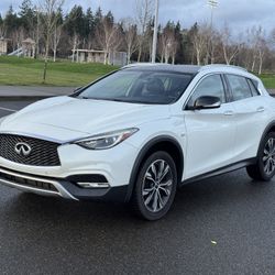 2017 Infiniti Qx30