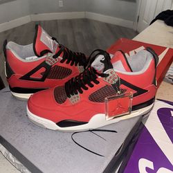 Size 11 Air Jordan 4 Retro 'Toro Bravo' 2013