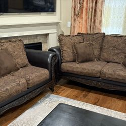 Top highlights Brand Roundhill Furniture Assembly Required No Seat Height 15 Inches Seating Capacity 3 Product Dimensions 35"D x 92"W x 39"H Item Weig