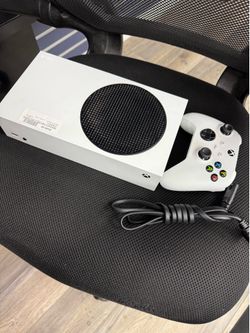 Microsoft XBOX Series S Digital Version 512GB SSD with One Wireless Controller, Power Cord
