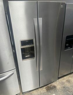 Kenmore Side-by-Side Refrigerator Stainless Steel