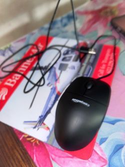 AmazonBasics Wired USB Computer Mouse