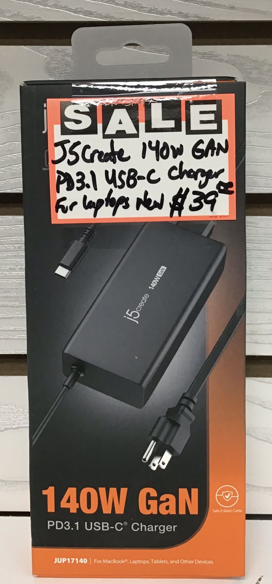 J5 Create 140W GaN PD3.1 USB-C Charger For Laptop New