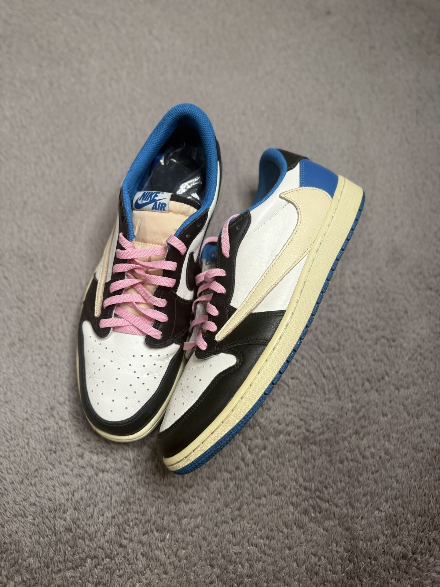 TRAVIS SCOTT FRAGMENTS SZ 13 NIKE AIR JORDAN 1