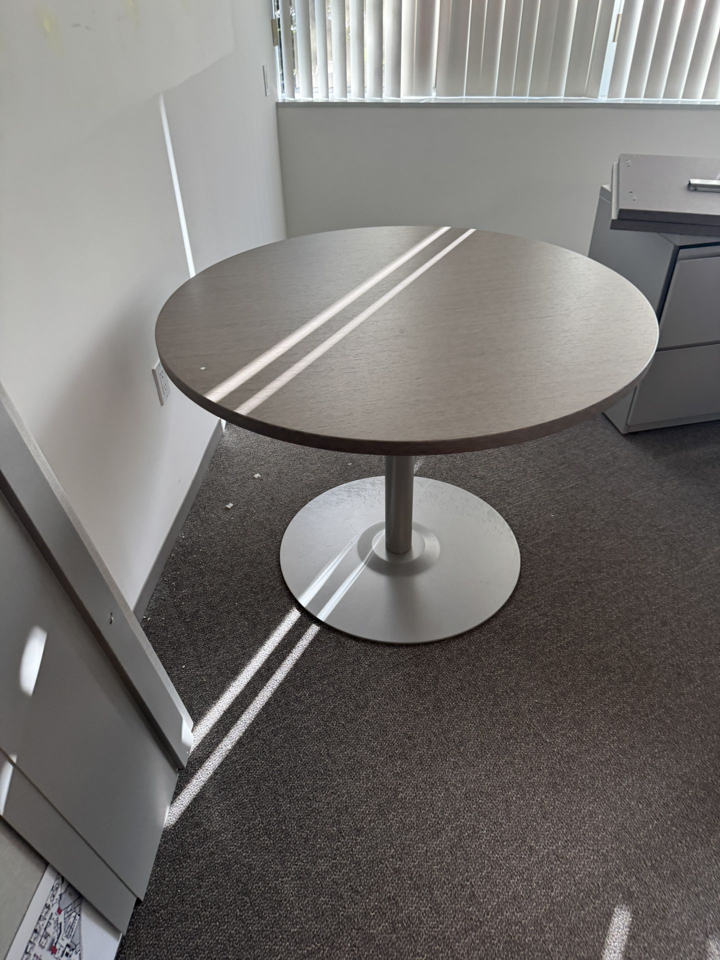 Table 42x 42 steel base