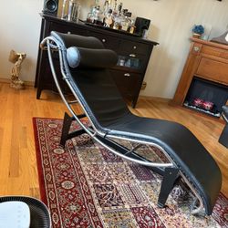 Leather Recliner On Base 