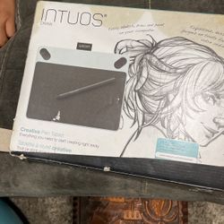 Intuos Draw Creative Pen Tablet