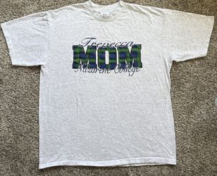 1990s Trevecca University Mom T-shirt collegestyle (Size XL)