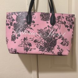 Brand New New Victoria’s Secret Tote Bag 