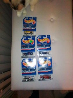 Hot Wheels carded lot of 5 - 1998