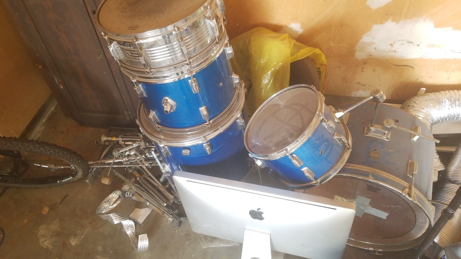 Reuthes drum set
