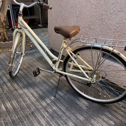 Schwinn Beach Cruiser Bike