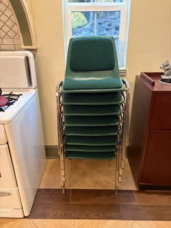 Stackable chairs