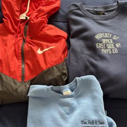 Hoodies/ Crewneck / Windbreaker 
