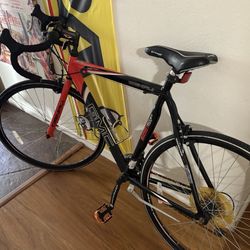 GMC 24" Denali Men's Road Bike, Black/ Red 