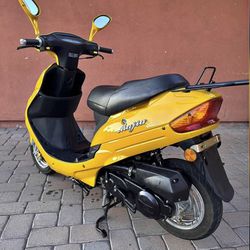 2019 Alta Motorized Scooter 