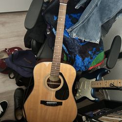 yamaha acoustic guitar