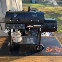 NEW Oklahoma Joe's Canyon Combo Smoker/Grill