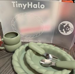 Toddler silicone plate set green