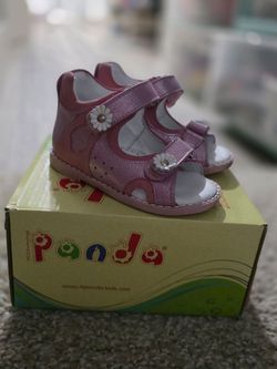 Kids sandals