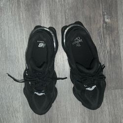 New Balance  Size 9 In Women 