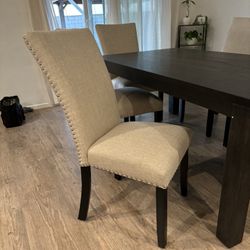 Dining Table Set