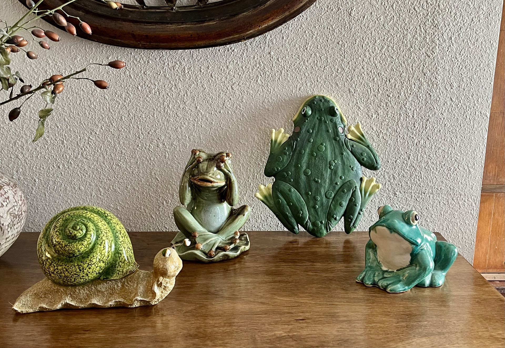 NEW Ceramic Snail and Frogs • $10 Each