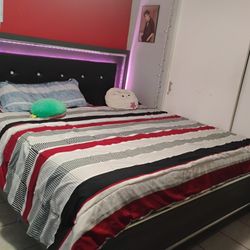 Bedroom Set 