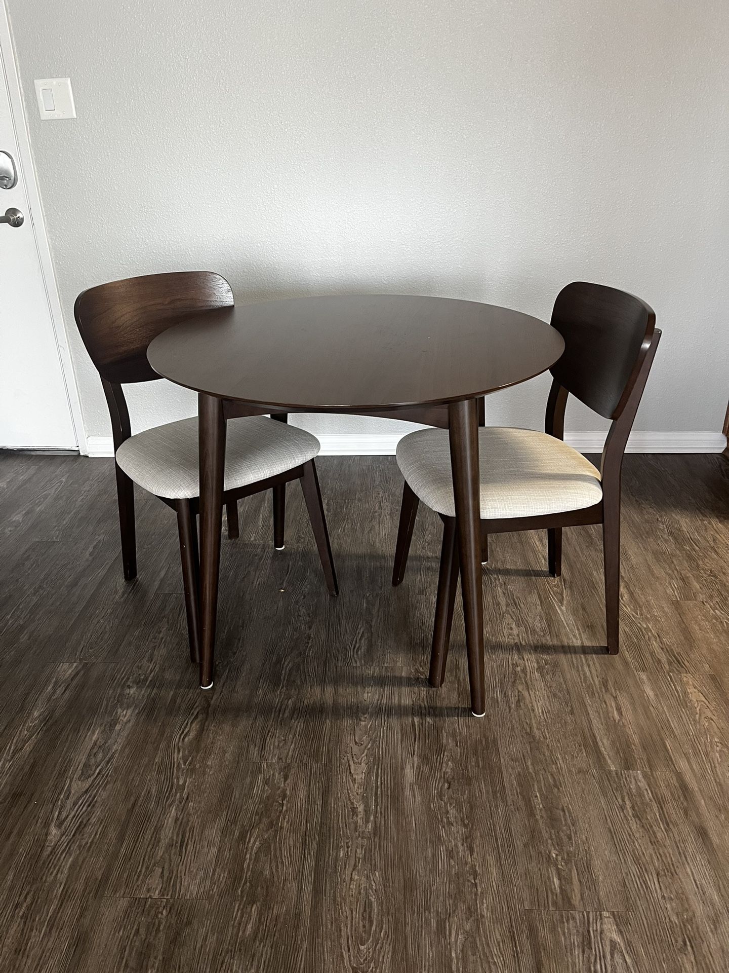 Small Dining Table And Chairs