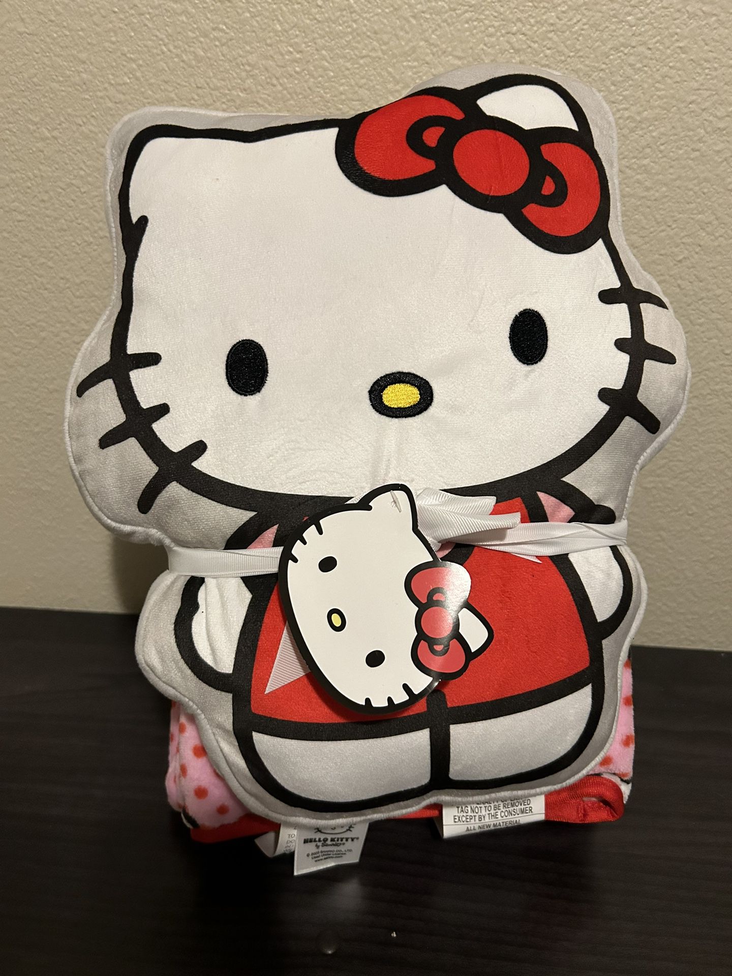 Hello Kitty Blanket And Pillow