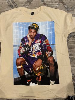 Kobe Bryant Lakers Graphic T-Shirt available in M, L, XXL